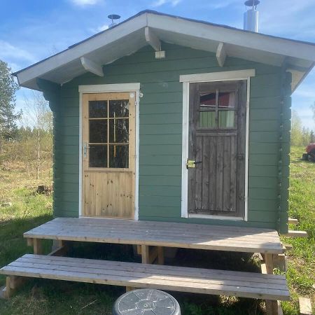 Niiralan Tila : Starlite Cabin Laitila Luaran gambar